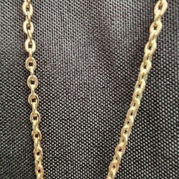 Minimalist Round Stick Pendant Necklace - Picture 6 of 6